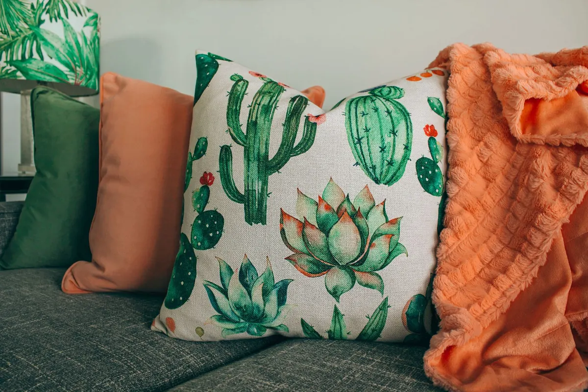 A Beginner's Guide to Mixing Throw Pillows: Patterns, Colors, and Sizes